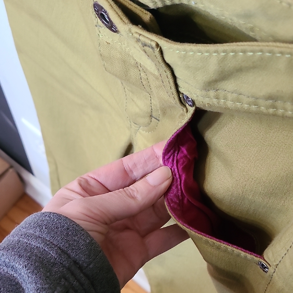 Athleta Green Moss Cropped Denim Hiking Pants, Pink Pockets. Size 6 - Picture 3 of 11